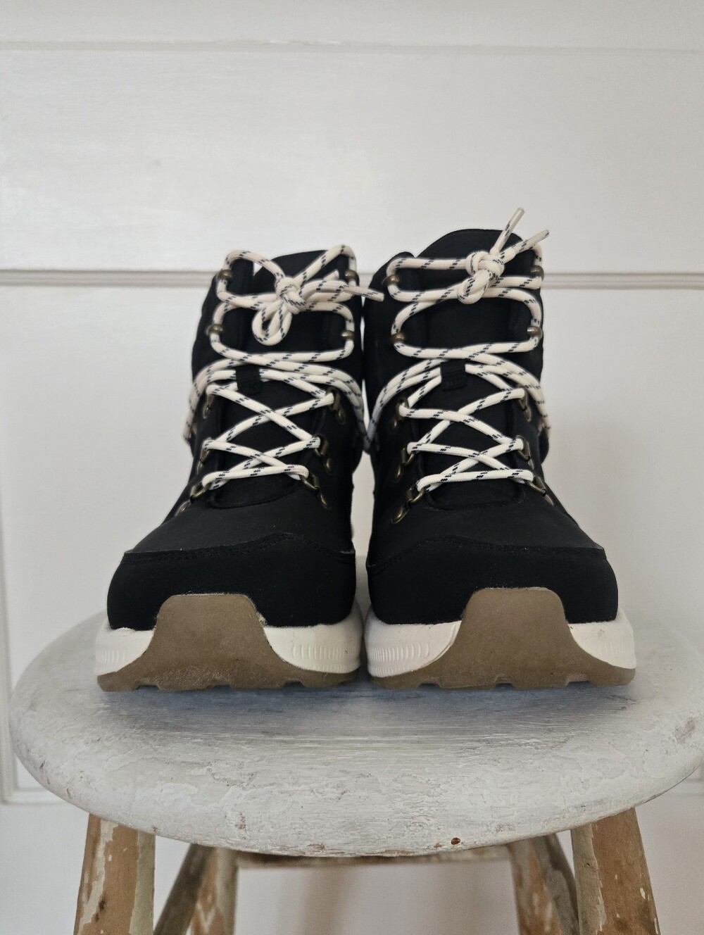 Universal Thread Norah Winter Hiker Ankle Boots Water Repellent Womens